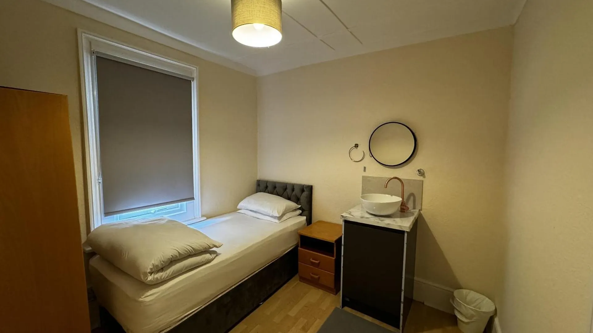 Sterling House Bed & Breakfast Hounslow 0*,  United Kingdom